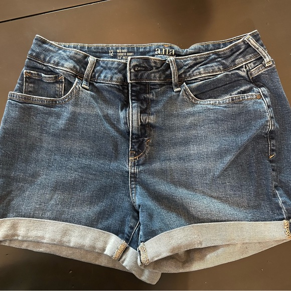 a.n.a Pants - a.n.a Women's Dark Blue Jean Shorts